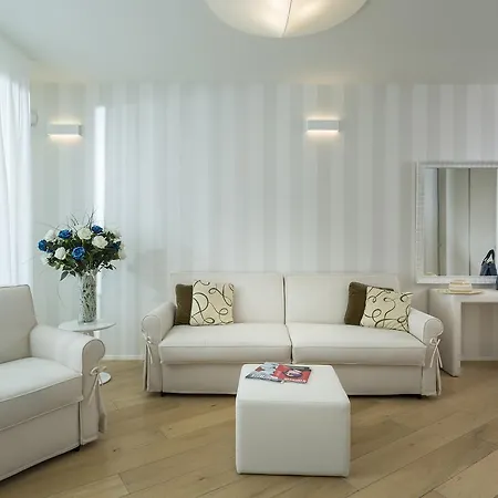 Appartement Embassy 4*