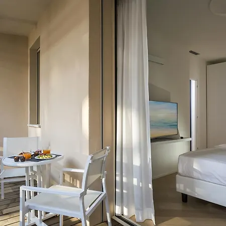 Embassy Appartement 4*