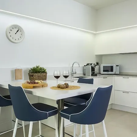 Apartment Embassy