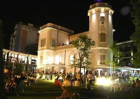 Embassy Rímini
