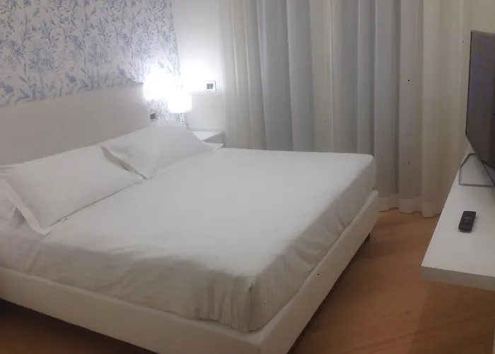 Апартаменты Embassy 4*