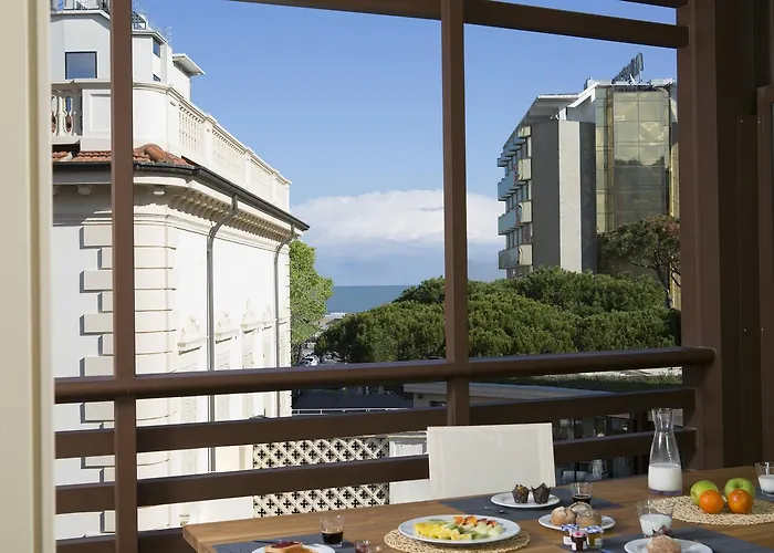 Апартаменты Embassy 4*