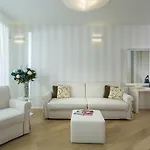 Appartement Embassy 4*