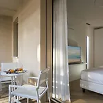 Embassy Appartement 4*