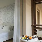 Embassy Appartement 4*
